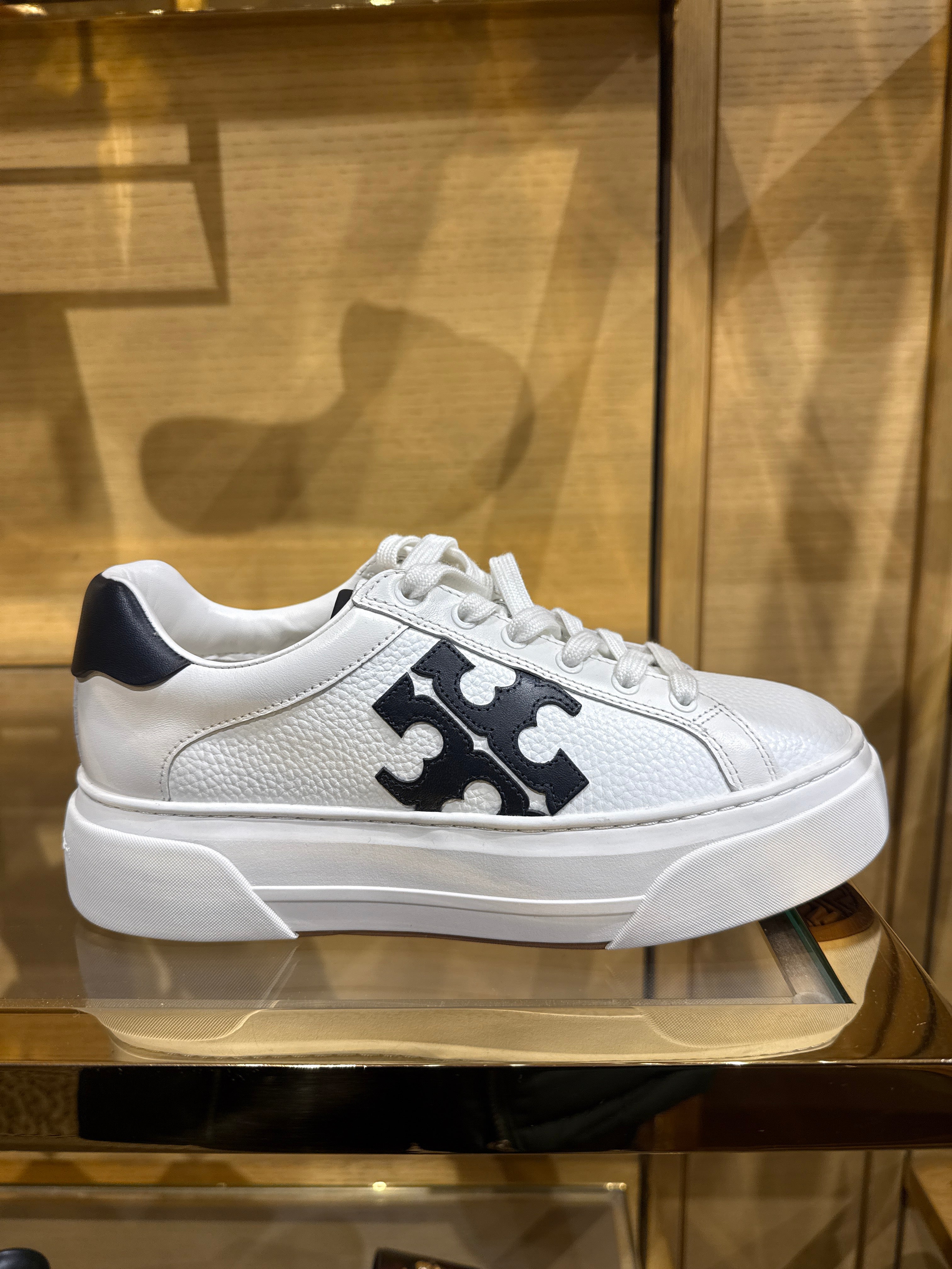 極美品 Tory Burch フルーツバスケット Tory Burch Multi Logo Platform Sneakers – Outlet Americas