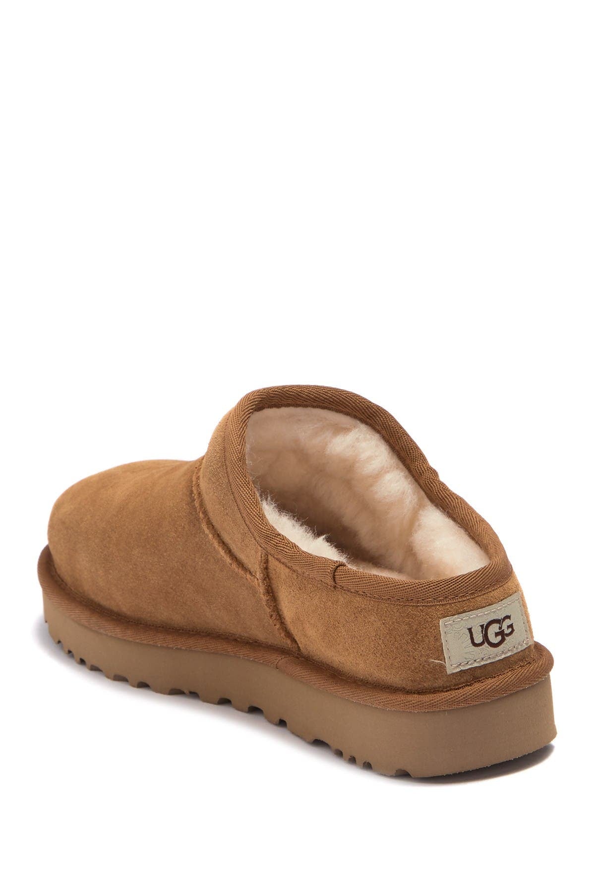 UGG Classic Slipper Chestnut top