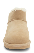 UGG Aiyanna Classic Ultra Mini Boot - Sand