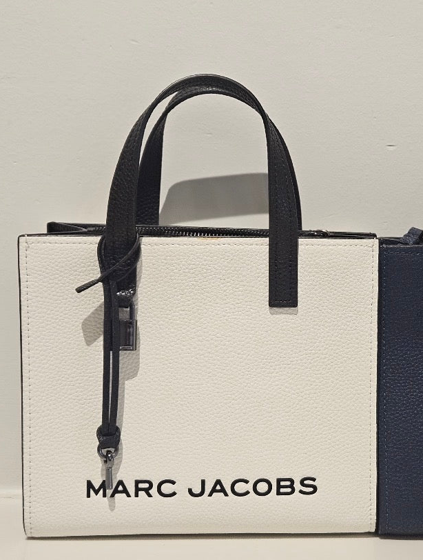 Marc Jacobs Mini Grind