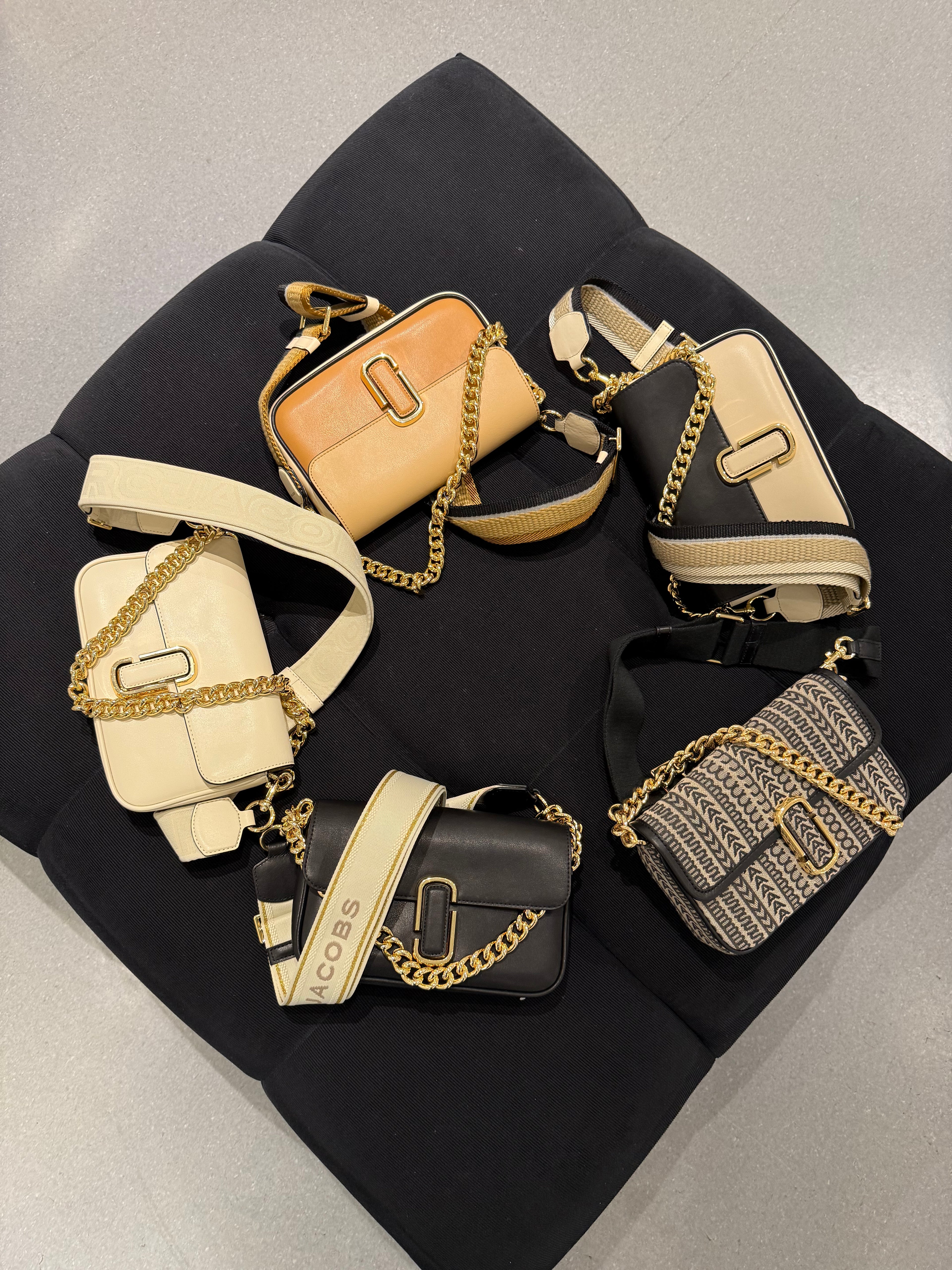 MARC JACOBS THE J MARC SHOULDER BAG