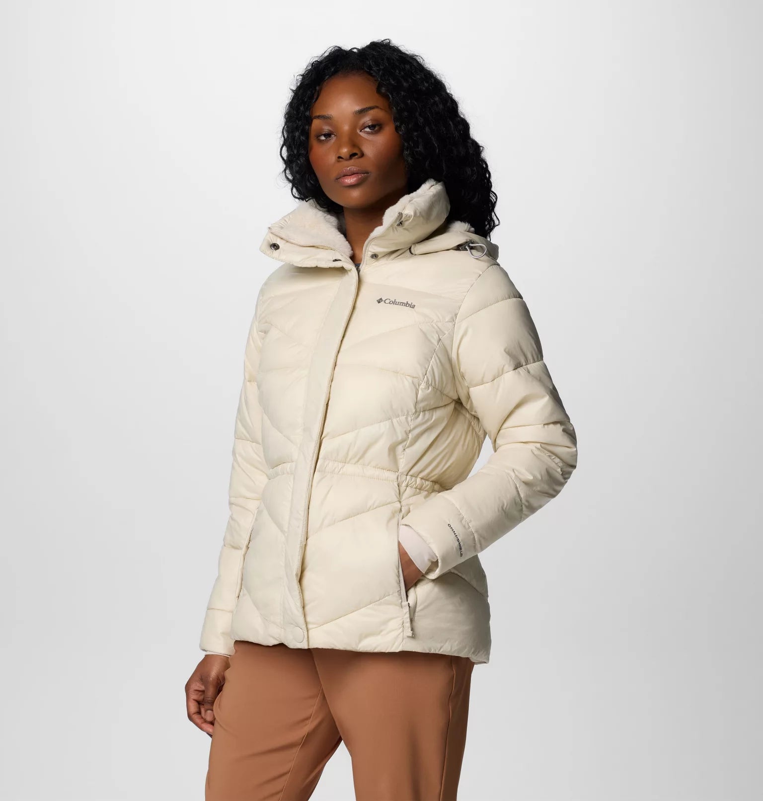 Chaqueta con capucha y aislamiento Columbia Peak to Park™ III para mujer