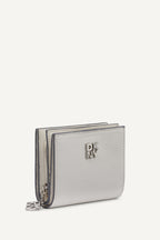 DKNY Sarah Bifold Zip Wallet (R61QAS07)