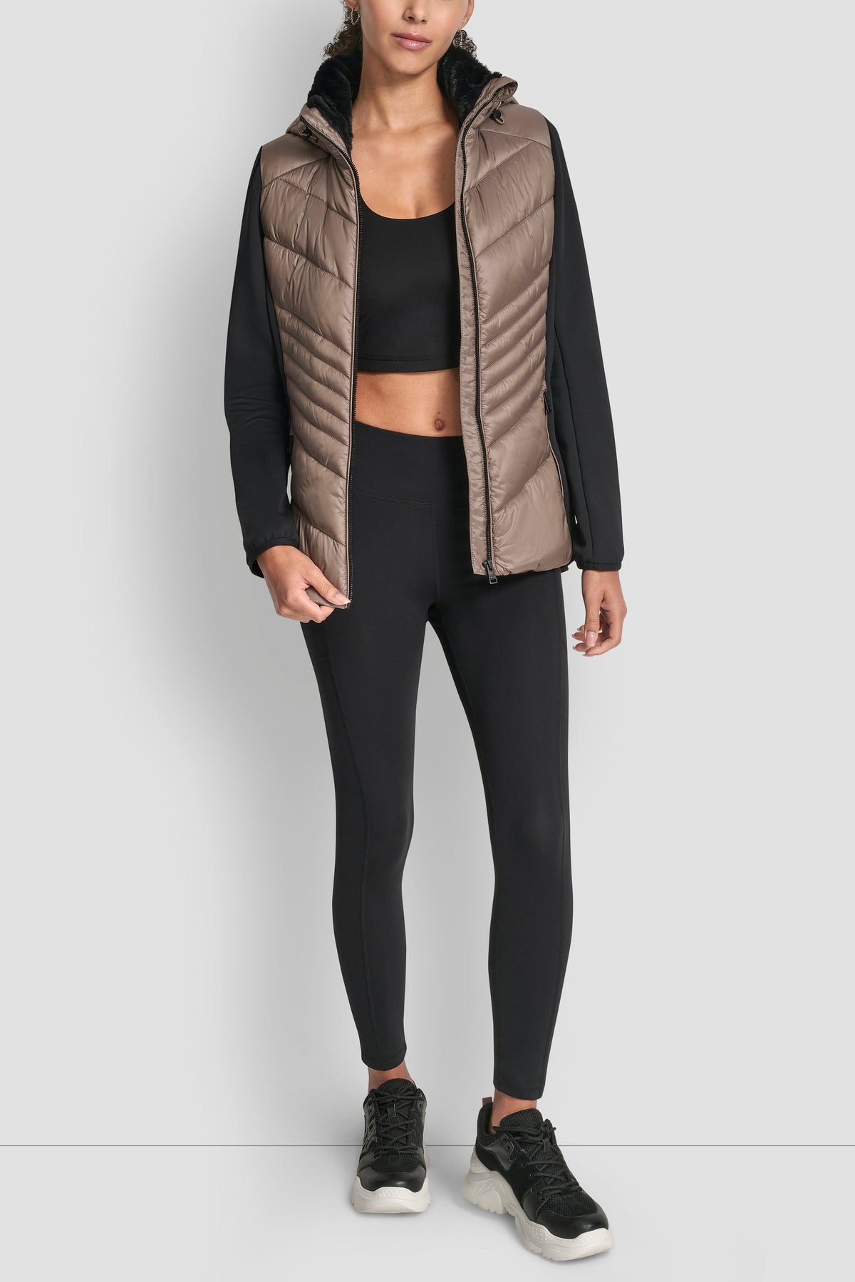 Black/Taupe