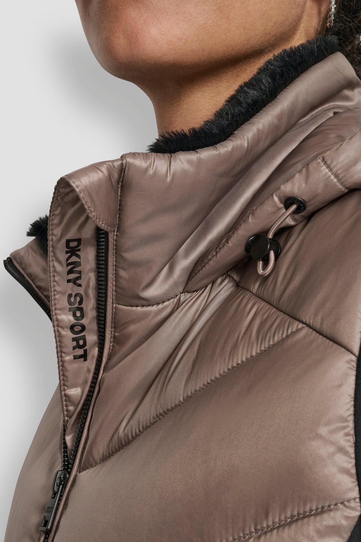 Black/Taupe
