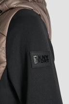 Black/Taupe
