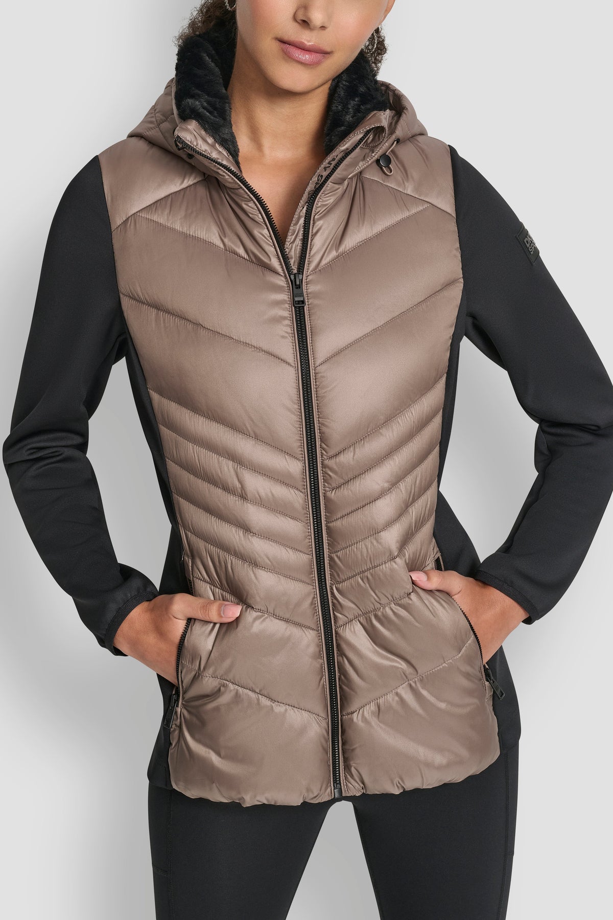 Black/Taupe