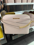 Bolso bandolera Jet Set Dome de Michael Kors