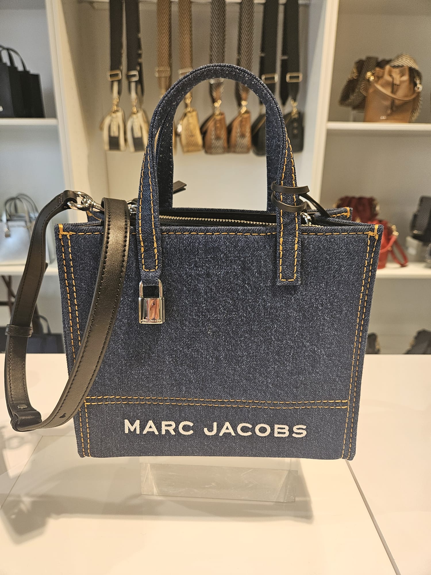Marc Jacobs Mini Grind