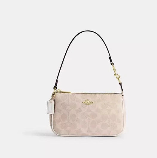 Coach Nolita 19