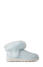 UGG Classic Ultra Mini Chalet Boot - Reef Blue