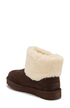 UGG Classic Mini Posy Toggle Burnt Cedar
