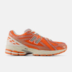 New Balance 1906R - Tangerine heat with stone pink
