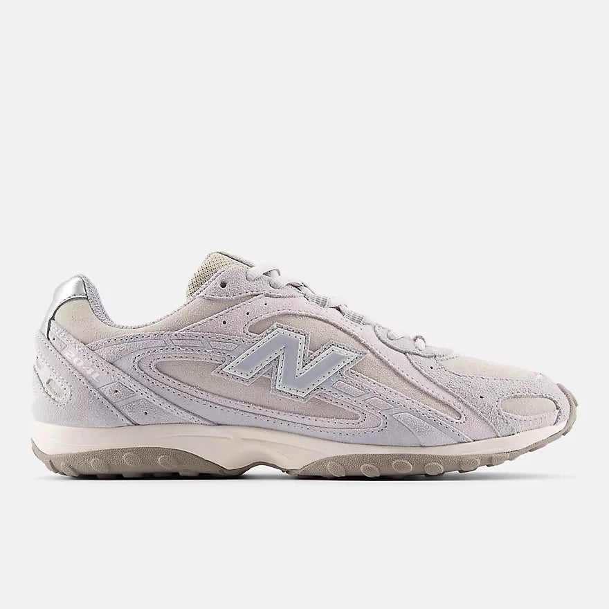 New Balance 204L