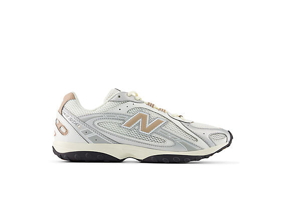 New Balance 204L - Silver metallic with flat taupe