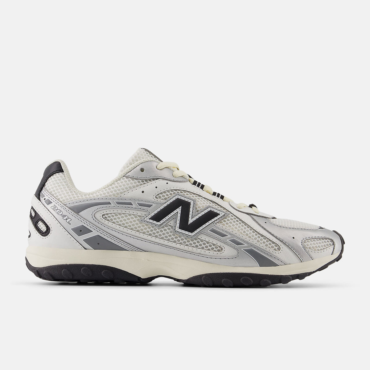 New Balance 204L - Silver metallic with black
